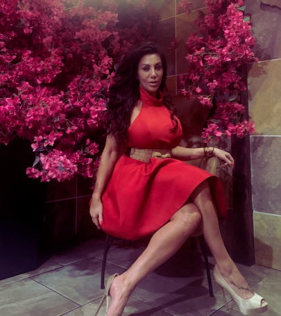 Gina Bio Pic